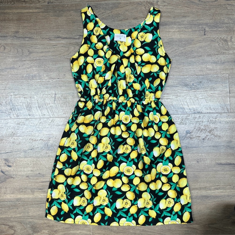 Lemon Print Sleeveless Dress Fruit Yellow Green Black Designed in Spain Medium